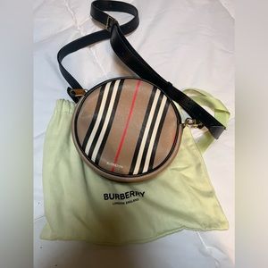 Burberry Purse